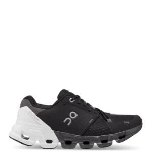 On cloud flyer 4 black