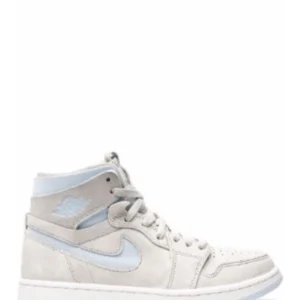 AIR JORDAN 1 RETRO HIGH HYPER ROYAL